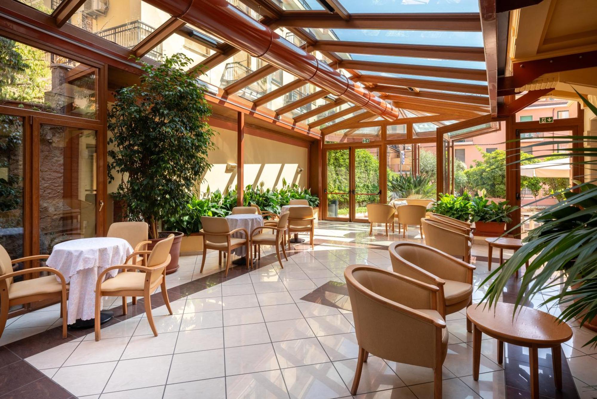 Hotel Careni Villa Italia Finale Ligure Zewnętrze zdjęcie