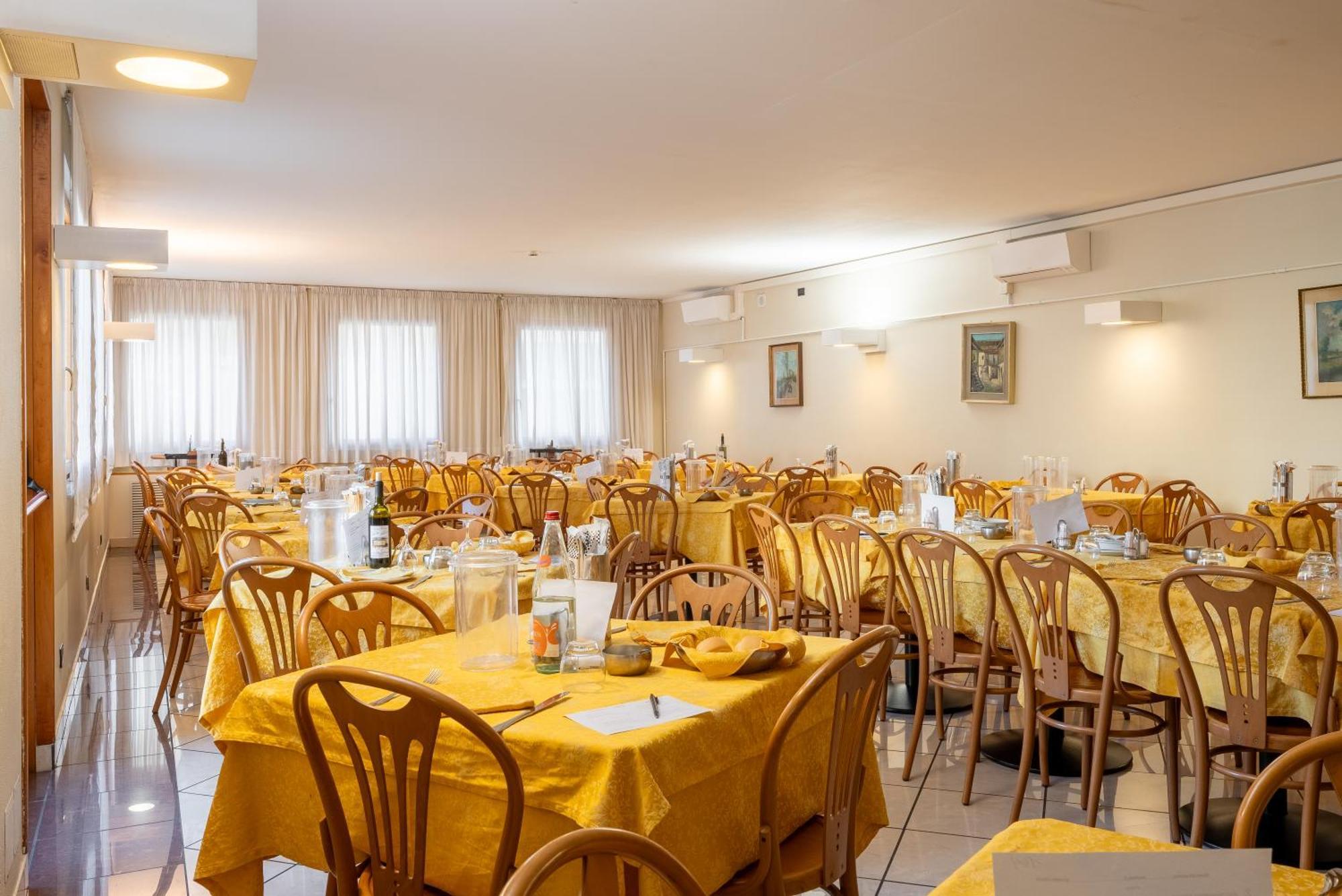 Hotel Careni Villa Italia Finale Ligure Zewnętrze zdjęcie